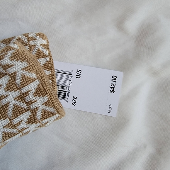 Michael Kors gloves NEW WITH TAGS - Picture 3 of 4